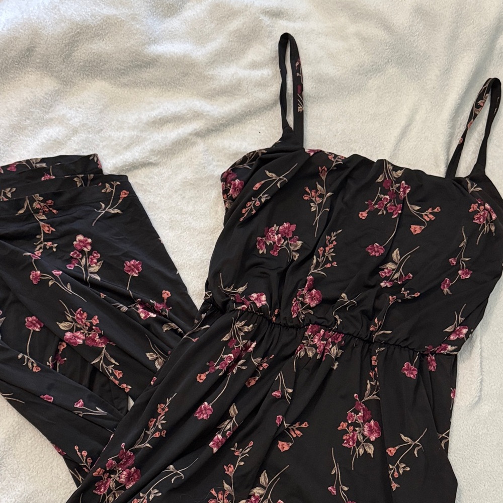 Kaileigh Elegant Black Garment